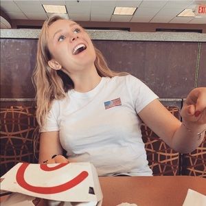 Meet your Posher, Brittney